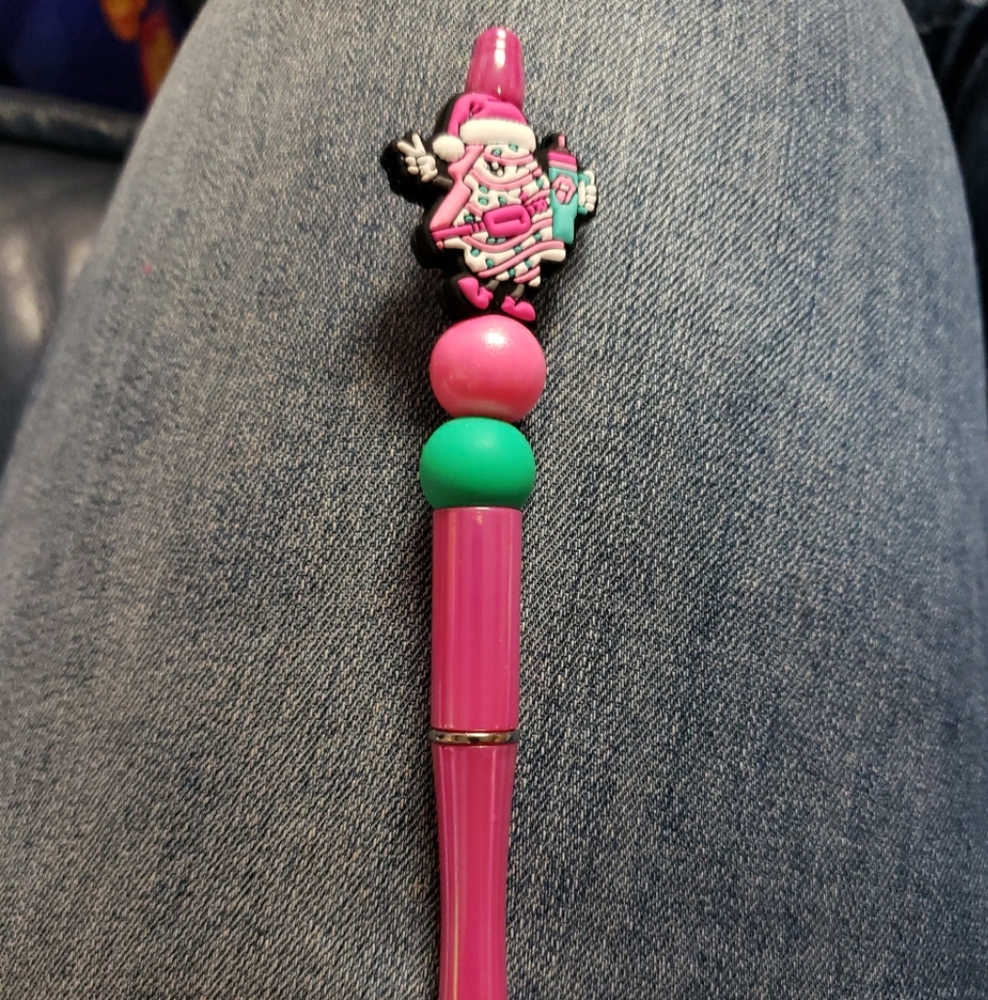 New Handmade Christmas Little Debbie Pink Christmas Tree Focal Bead Beaded Pen